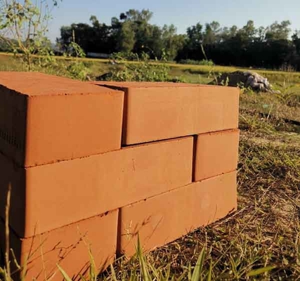 Μηχανή κατασκευής εδαφολογικών κοίλη φραγμών γραμμών παραγωγής φραγμών αργίλου