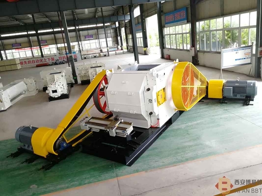 GS1412 η λεπτή υψηλή ταχύτητα μηχανών θραυστήρων κυλίνδρων καθαρίζει το μύλο κυλίνδρων σιταριού
