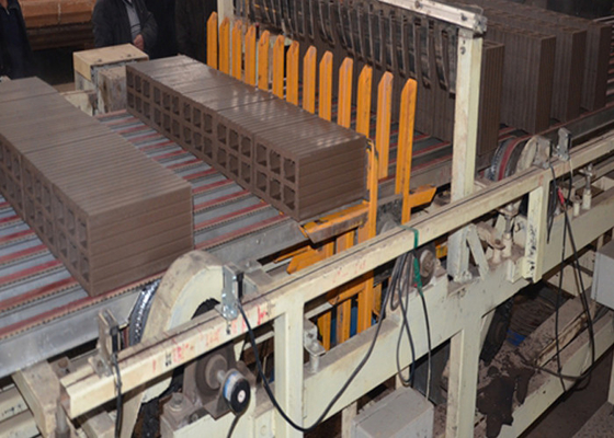 Μηχανή κοπής τούβλων από πηλό QTQD-1 με μήκος 1254mm και μέγιστο ύψος κοπής 300mm για ακριβή κοπή τοίχων τούβλων