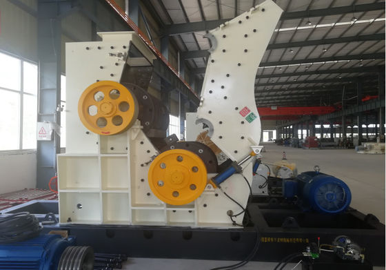 Ενεργειακή εξοικονόμηση Δύο κινητήρες αυτόματη 90-120 τ/ώρα Δύο ρότορες σφυροκόπημα για τη θρυμματοποίηση πηλού και πέτρας